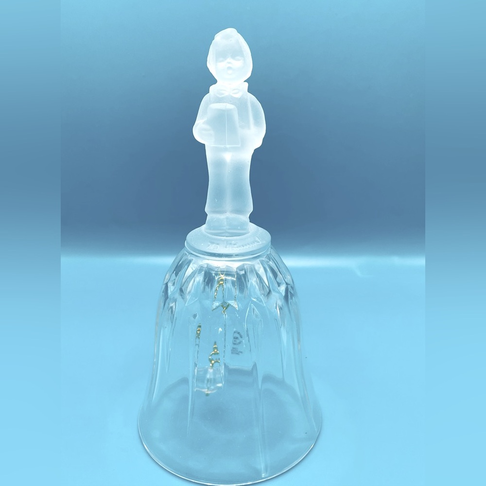 Vintage Avon MI Hummel Crystal Bell w/box & COA